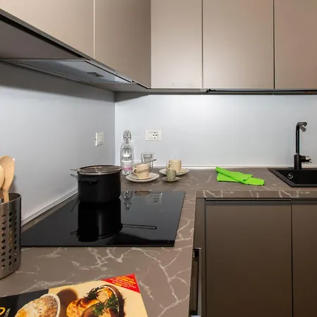 Moscova Living Experience - 2 Bedroom 아파트 *